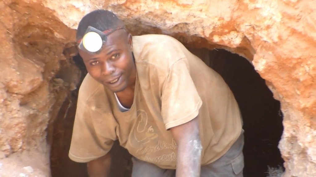 Article : RDC : l’exploitation des exploitants miniers (creuseurs) artisanaux à Kasulo