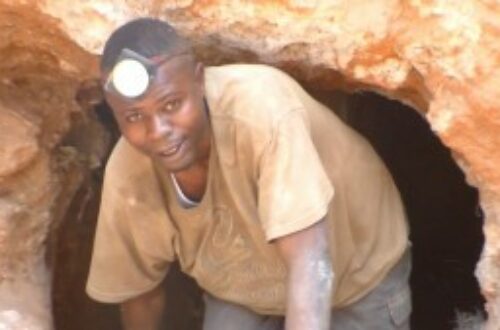Article : RDC : l’exploitation des exploitants miniers (creuseurs) artisanaux à Kasulo